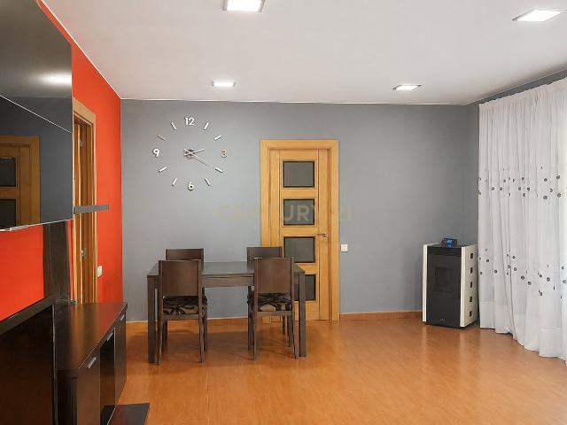 Chalet independiente con finca y vistas para vivir sin renunciar a la tranquilidad