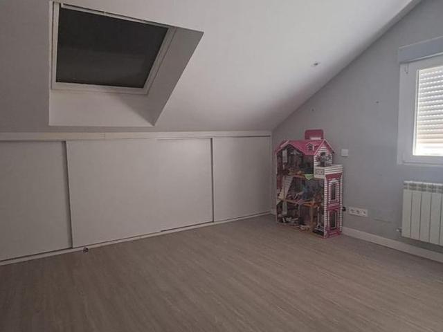 Chalet independiente con piscina