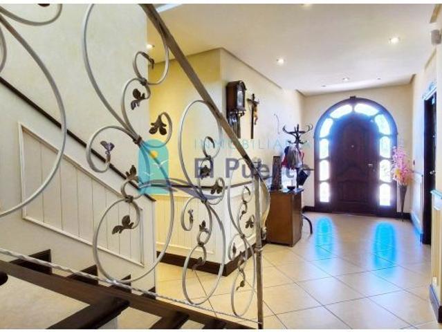 CHALET INDEPENDIENTE CON PISCINA EN CUEVAS DE REYLLO –REF 2075