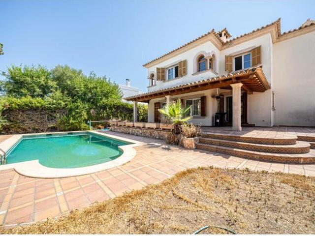 Chalet independiente con piscina privada en Son Verí Nou
