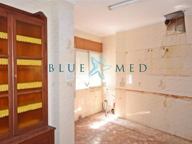 CHALET INDEPENDIENTE CON VISTAS AL MAR EN VENTA EN EL FARO