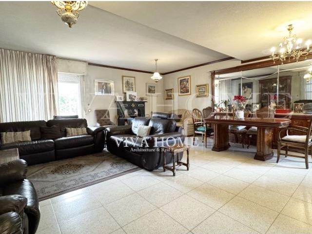 CHALET INDEPENDIENTE DE 4 HABITACIONES, 4 BAÑOS Y PISCINA PRIVADA DE 10X6M