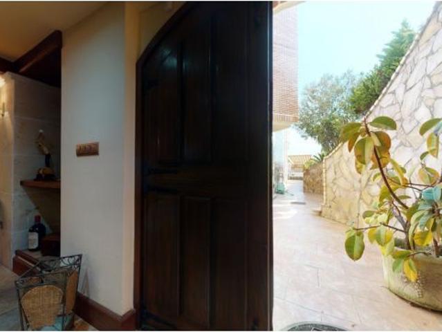 CHALET INDEPENDIENTE DE LUJO EN CASTRO URDIALES!