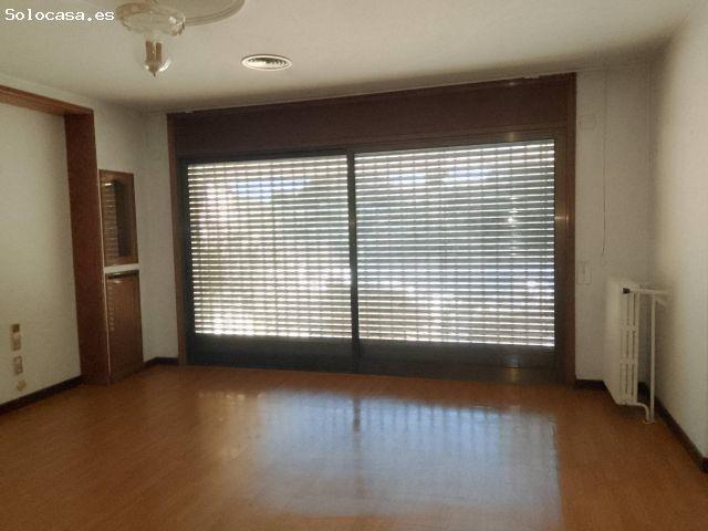 CHALET INDEPENDIENTE EN URB. MAITENA VENTA OLIVAR. INCLUIDO EN PROCESO DE VENTA FLASH. PVP SALIDA