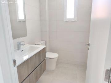 Chalet Independiente En Venta En Montserrat