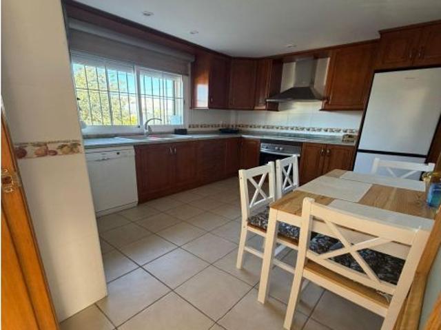 ? Chalet independiente en alquiler en El Albir Vive la tranquilidad del Mediterráneo en un hogar ú