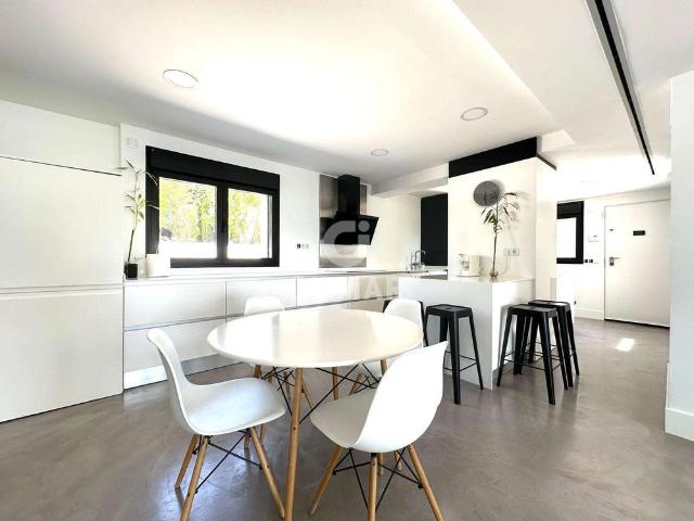 Chalet Independiente en alquiler en Fuente del Fresno – Madrid