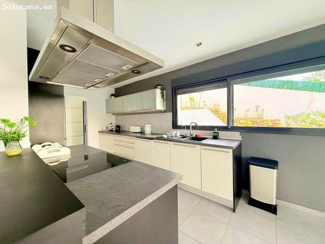 Chalet independiente en Altea