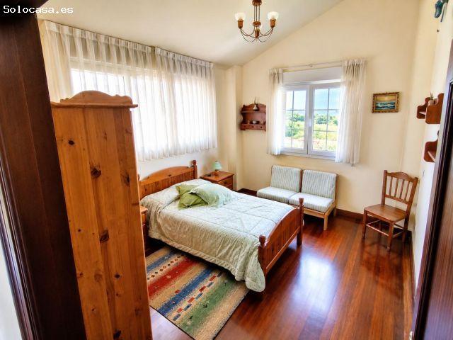 Chalet independiente en Argoños con 306m2 de jardin