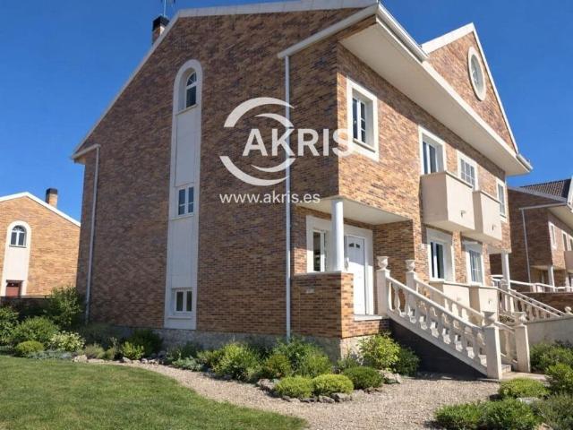Chalet Independiente en Burguillos De Toledo