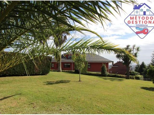 Chalet independiente en Camargo – Exclusiva propiedad con piscina y finca de 2.000 m²