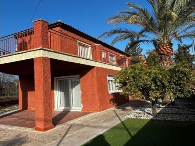 Chalet Independiente en Churra: Tu Refugio Ideal