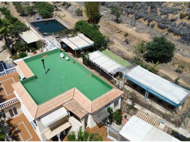 CHALET INDEPENDIENTE EN EL TOSSAL