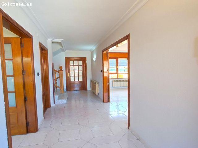 CHALET INDEPENDIENTE EN EL CENTRO DE LAGUNA DE DUERO