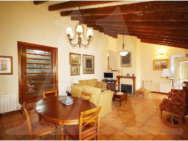 CHALET INDEPENDIENTE EN EL CHORRICO