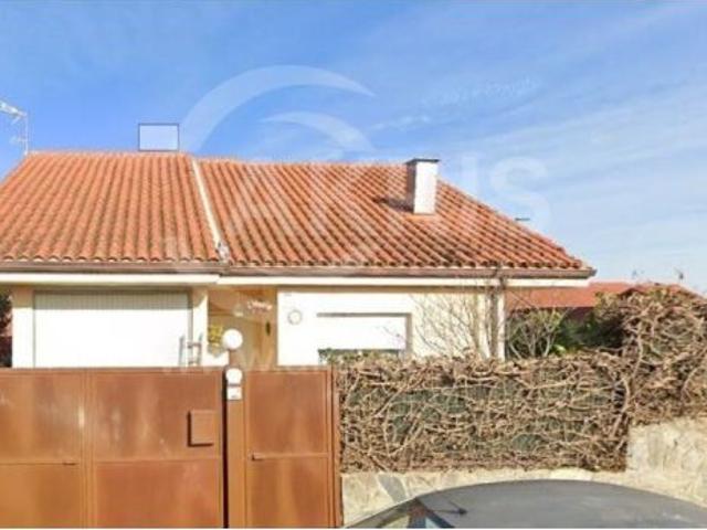 Chalet Independiente en Noves