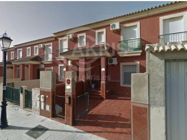 Chalet Independiente en Pilas