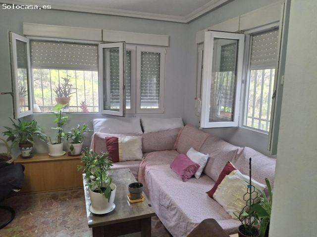 CHALET INDEPENDIENTE EN RENERA