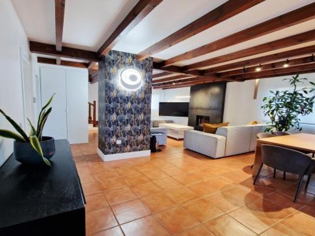 CHALET INDIVIDUAL CON 600 M DE PARCELA