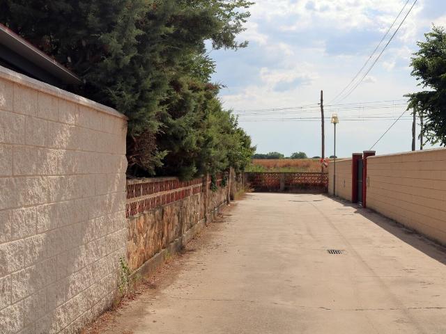 Chalet individual en venta, Viana de Cega, Valladolid