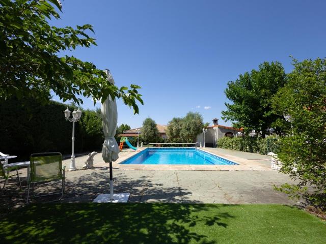 Chalet individual en venta, Villar del Olmo, Madrid