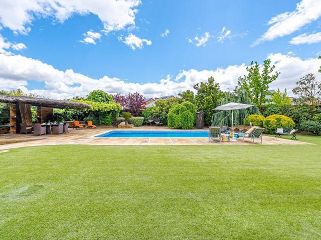 Chalet individual en venta, Villaviciosa de Odón, Madrid