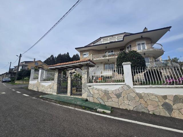 Chalet individual en venta, Viveiro, Lugo