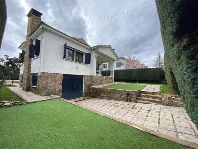 Chalet individual en venta, Aldea del Fresno, Madrid