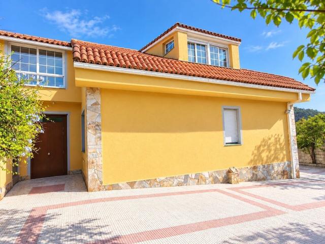 Chalet individual en venta, Arteixo, La Coruña