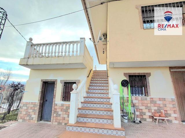 Chalet individual en venta, Benamaurel, Granada