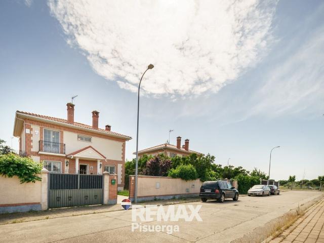Chalet individual en venta, Boecillo, Valladolid