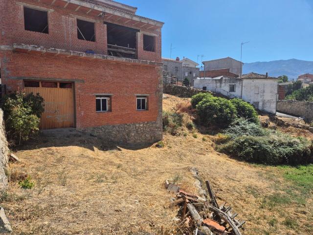 Chalet individual en venta, Burgohondo, Ávila