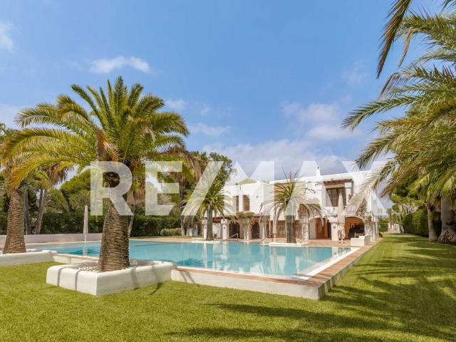 Chalet individual en venta, Cala Pada, Santa Eulària des Riu
