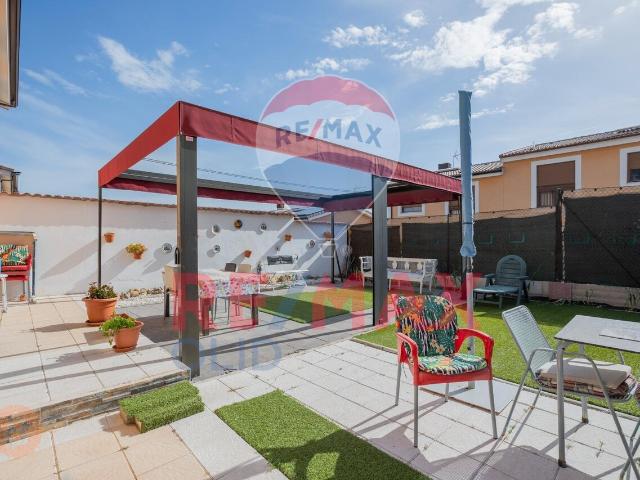 Chalet individual en venta, Fuensaldaña, Valladolid