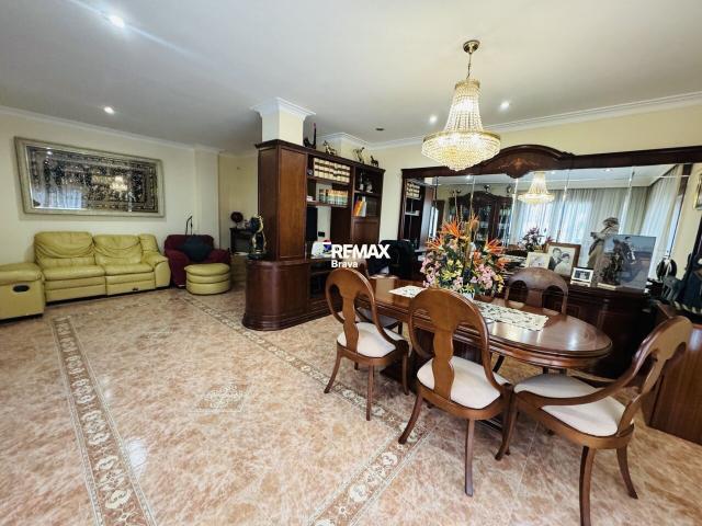 Chalet individual en venta, Girona, Girona