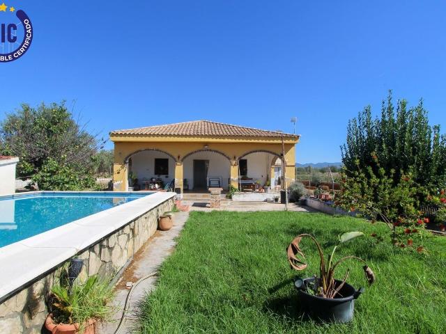 Chalet individual en venta, Llíria, Valencia/València