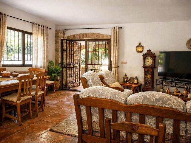 Chalet individual en venta, Perales de Tajuña, Madrid