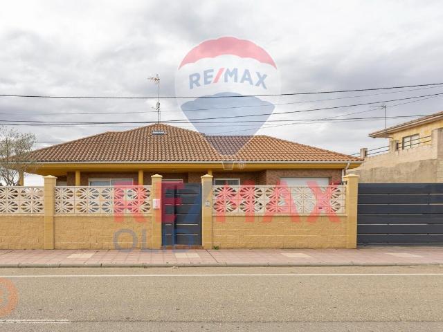 Chalet individual en venta, Revellinos, Zamora