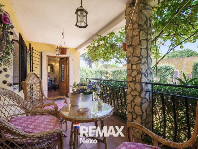 Chalet individual en venta, Santibáñez de Valcorba, Valladolid
