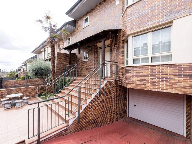 Chalet individual en alquiler, Boadilla del Monte, Madrid