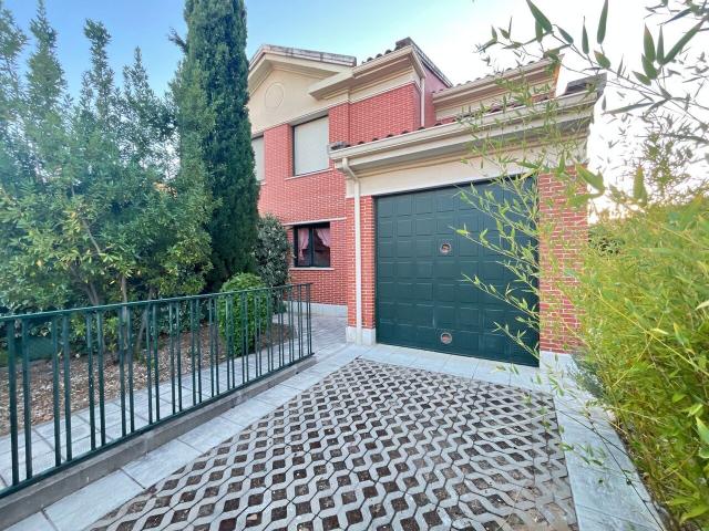 Chalet individual en alquiler, Boecillo, Valladolid