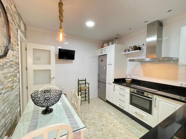 Chalet individual en alquiler, Colmenar, Málaga