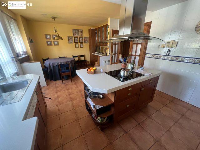 CHALET INDIVIDUAL EN RIBASECA CON PISCINA