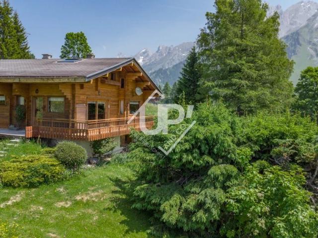 Chalet idéalement situé avec vue 175m² La Clusaz