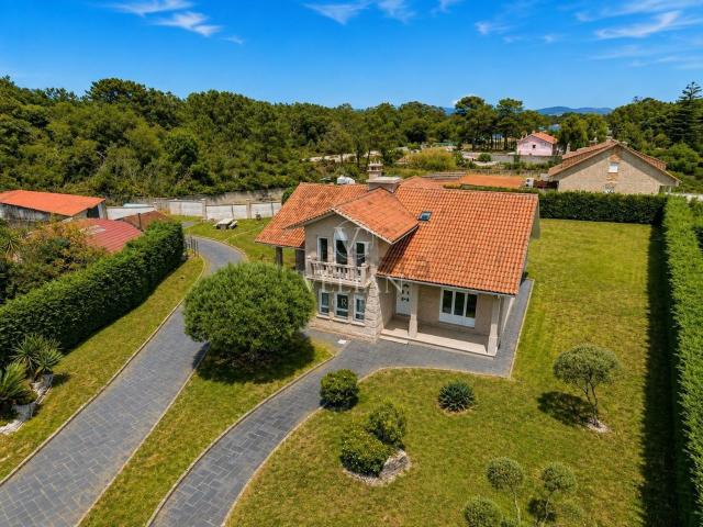 Chalet, Illa de Arousa