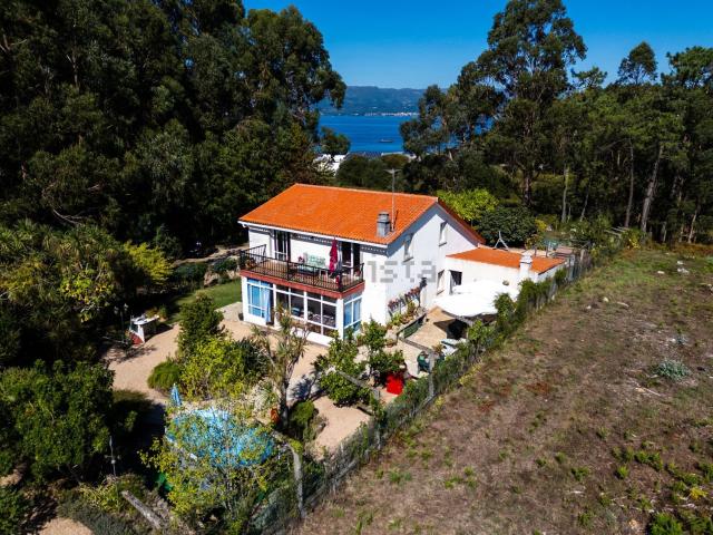 Chalet, Illa de Arousa