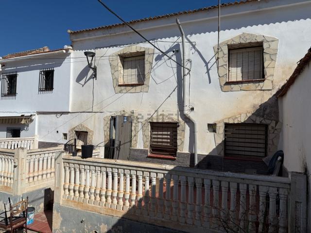 Chalet, Illora