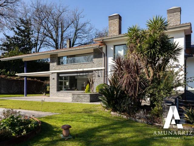 Chalet, Irun