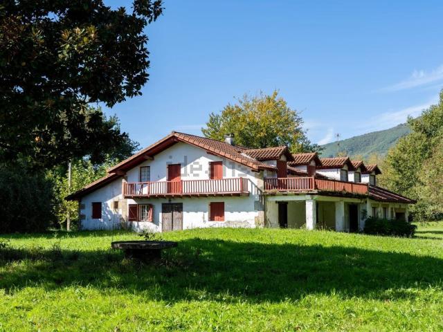 Chalet, Irun