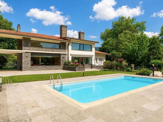 Chalet, Irun
